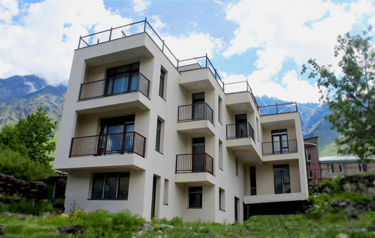 Milky Way Hotel Kazbegi Eksteriør billede